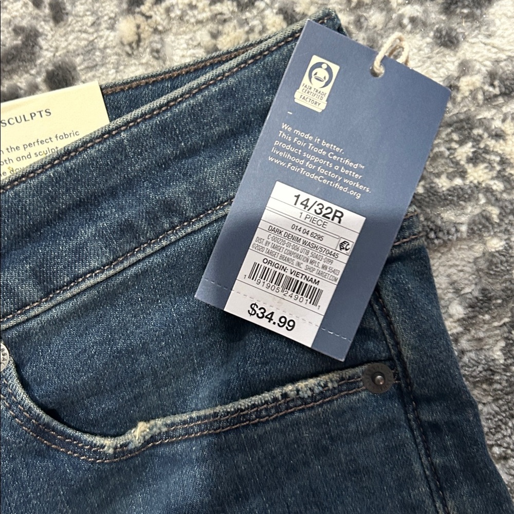 Universal Thread High Rise Skinny - Picture 2 of 3
